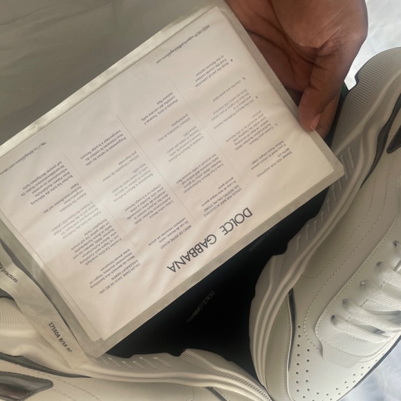 Brand New D&G - Picture 3 of 6